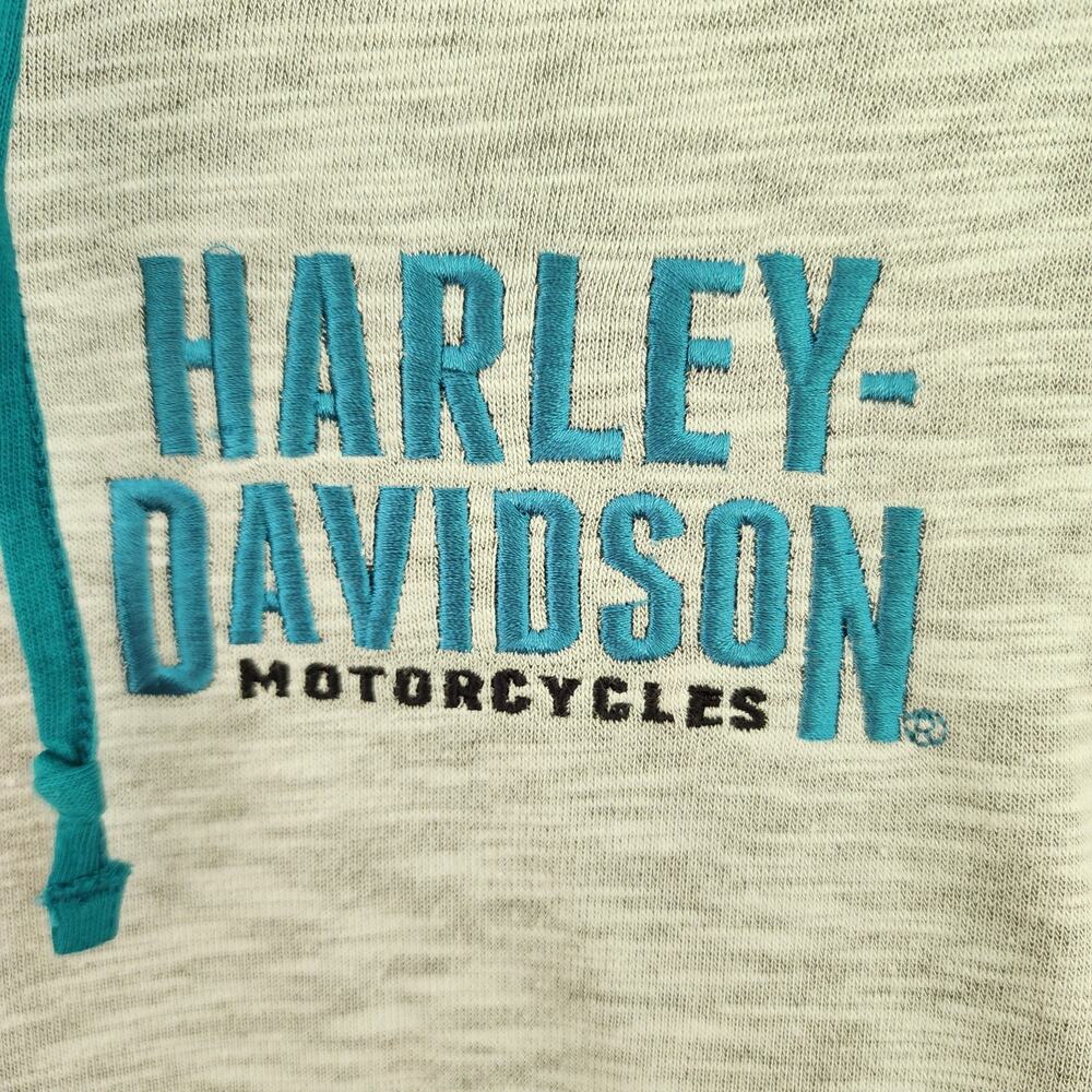 Harley Davidson Women's Size Medium Gray Long Sleeve Pullover Teal Accents - Picture 3 of 6